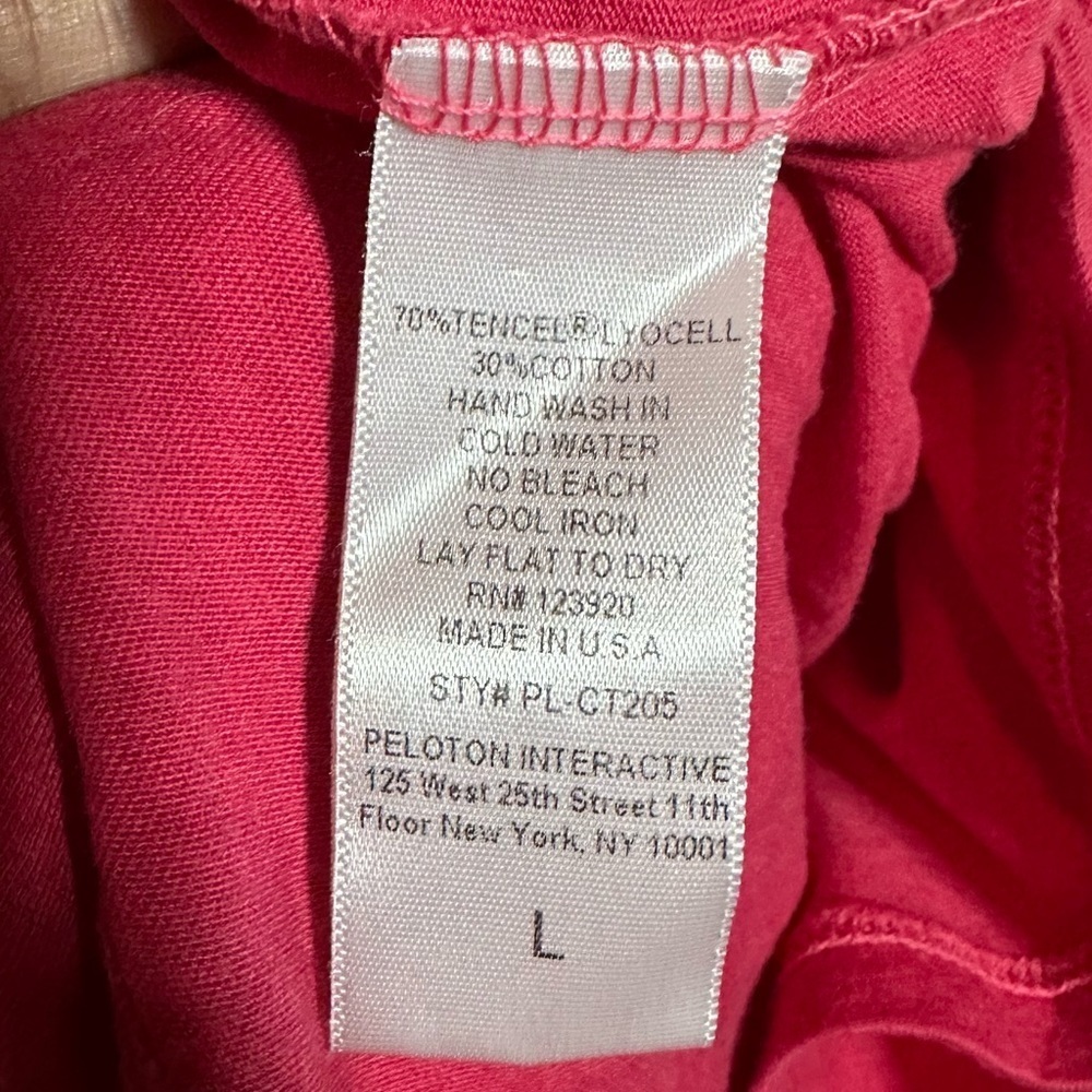 Peloton Legacy Racer Tank Red Large - Picture 5 of 5